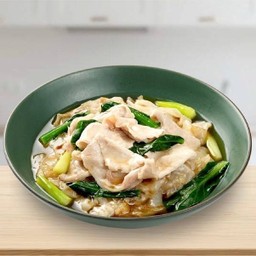 ก๋วยเตี๋ยวราดหน้าหมูสไลด์