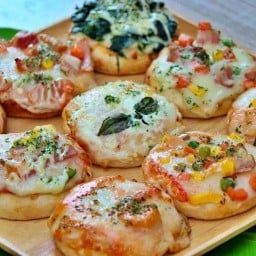 กับข้าวกับปลา(กินข้าวกัน)086-3605989 ร้านซ่อมรถสี่แยกไฟแดง(ทางเข้าบางพะยอม)
