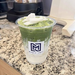 มัทฉะลาเต้มะพร้าว-เย็น