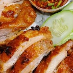 KTข้าวหน้าหมู  บะหมี่ไก่ย่าง