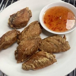 ปีกไก่ทอด