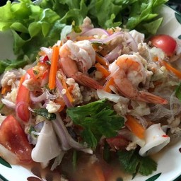 ยำวุ้นเส้น