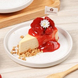 Cake - Strawberry Cheesecake