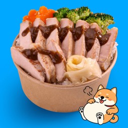 หมูหมักชิโอะโคจิ ซอสพริกไทยดำ