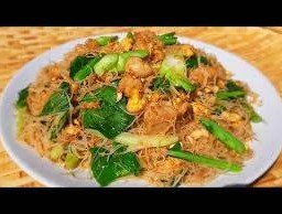 ผัดซีอิ๊ว เส้นหมี่