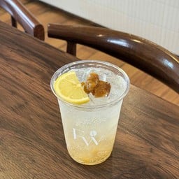Plum lemon soda