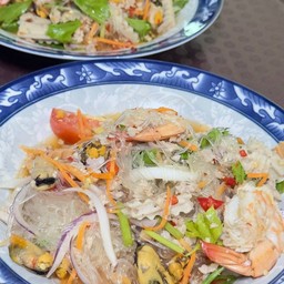 ยำวุ้นเส้น รวมมิตร+ ทะเล