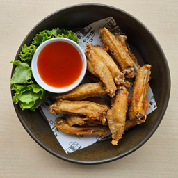 ปีกไก่ทอดน้ำปลา