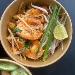 ผัดไทกุ้ง โบราณ โคตรอร่อย