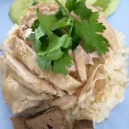 ข้าวมันไก่ต้ม