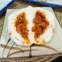 ซาลาเปาหมูแดง