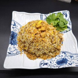 ข้าวผัดไชโป๊ 菜浦炒饭