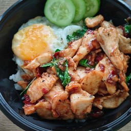 ข้าวกะเพราไก่ (ไม่มีไข่)