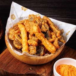 หนังปลาแซลมอนคลุกฝุ่น