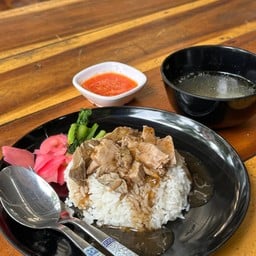 ร้านก๋วยเตี๋ยวเรือลวกปาก สาขา 9