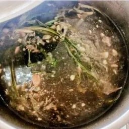 น้ำซุปพริกไทยดำแถมทุกห่อ
