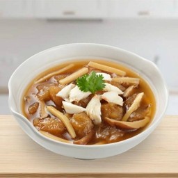 กะเพาะปลาเนื้อปู