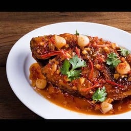 ปลาทับทิมราดพริก