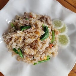เจ้วรรรณสุพรรณอาหารตามสั่ง อาหารจานด่วน