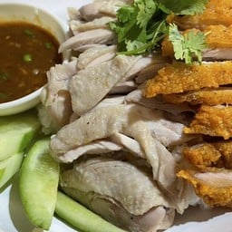 ข้าวมันไก่ผสม🐥🍗