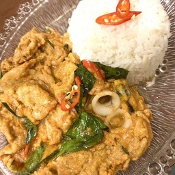 ห่อหมกทะเลไข่ข้น ราดข้าว