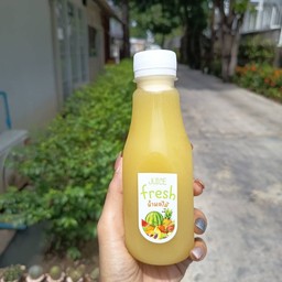 ผิวสดใสชุ่มชื้น แตงกวา แอปเปิ้ลแดง มะนาว เกลือ