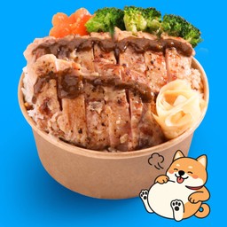 ไก่หมักชิโอะโคจิ ซอสพริกไทยดำ