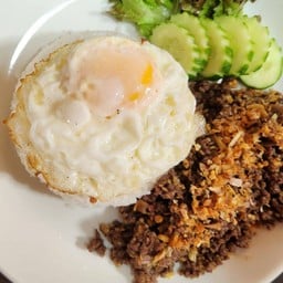 มีข้าว MEE KHAO หน้าหมู่บ้านวังตาล