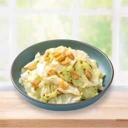 กะหล่ำปลีผัดน้ำปลากุ้งแห้งกรอบ