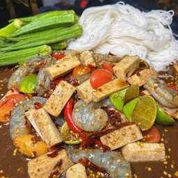 ตำกุ้งสดหมูยอ