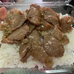 ข้าวราดหมูน้ำมันหอย