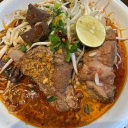 น้ำเงี้ยวหมู