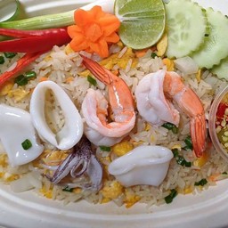 ข้าวผัดทะเล