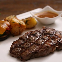 RIB   EYE   STEAK   300 gr.    AUSTRALIAN     BEEF