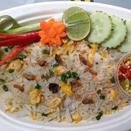 ข้าวผัดปลาอินทรี