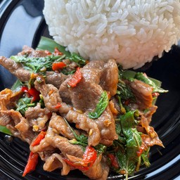 กะเพราเนื้อสไลด์ Australia Wagyu