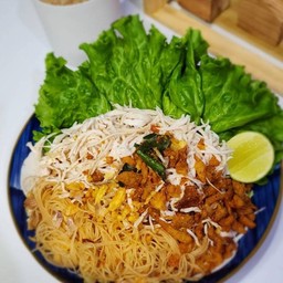 หมี่ไก่ฉีก