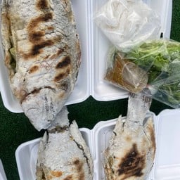ร้าน ต.เมี่ยงปลาเผา