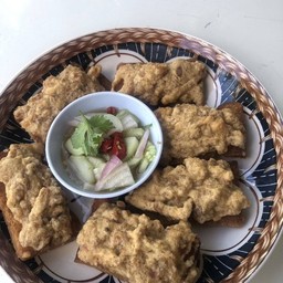 ขนมปังหน้าหมู