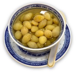 แปะก๊วยตุ๋นน้ำตาลกรวด冰糖炖白果 Ginkgo Nuts in Rock Sugar