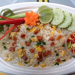 ข้าวผัดกุนเชียง