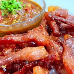 หมูแดดเดียวทอด