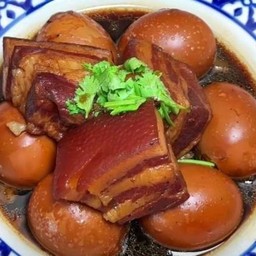 ไข่พะโล้+ข้าว