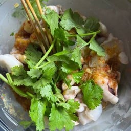 ขวัญใจ กับ-เเกล้ม คลองน้ำหู