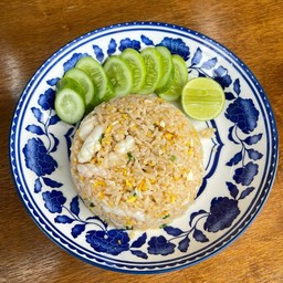 ข้าวผัดปลาหมึก 🐙