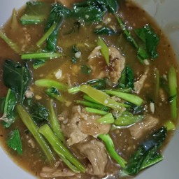 ราดหน้าหมู