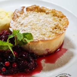 Berry & Almond Crumble 