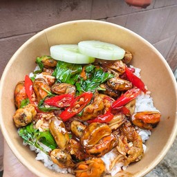 ข้าวหอยแมลงภู่ผัดพริกเผา