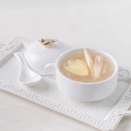 รังนกน้ำขิง 姜汁炖燕窝 Bird’s Nest in Ginger Soup