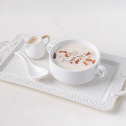 รังนกอัลมอนด์  杏仁燕窝 Stewed Bird's Nest with  Almond Milk